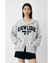 【ViVi掲載】COLLEGIATE ZIP フーディー