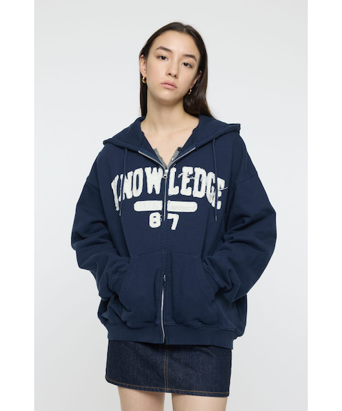 再入荷！予約受付中】COLLEGIATE ZIP フーディー｜マウジーの通販