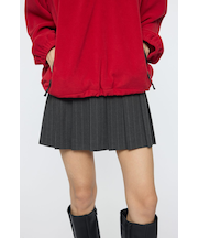 LOW SLUNG PLEATED MINI スカート