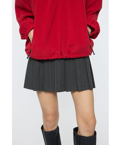 LOW SLUNG PLEATED MINI スカート