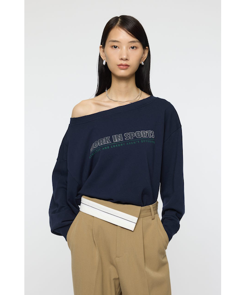OFF SHOULDER LOGO SWEAT プルオーバー