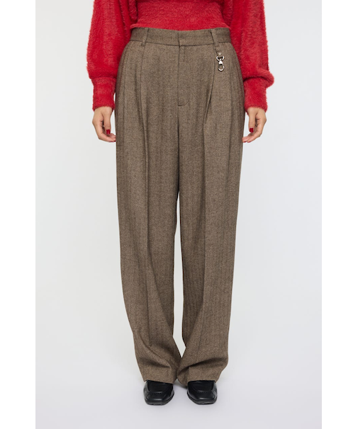 LOOSE TAPERED トラウザー