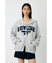 COLLEGIATE ZIP フーディー