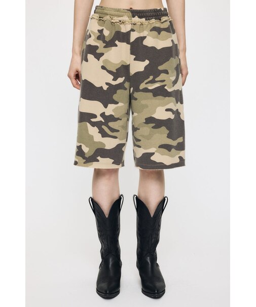 BERMUDA SWEAT ショーツ