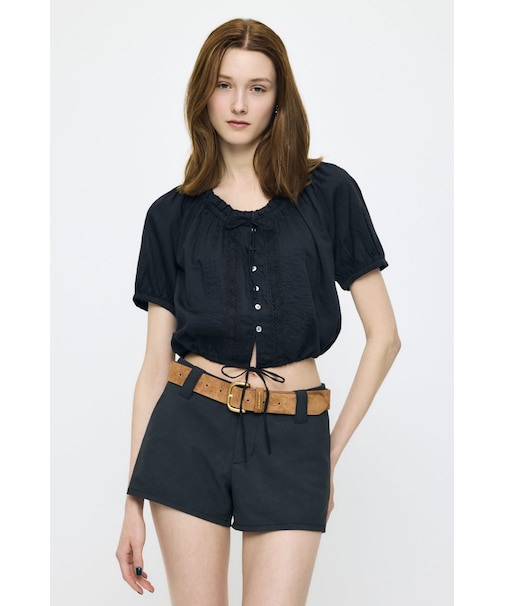 SCOOP NECK PIN TUCK ブラウス