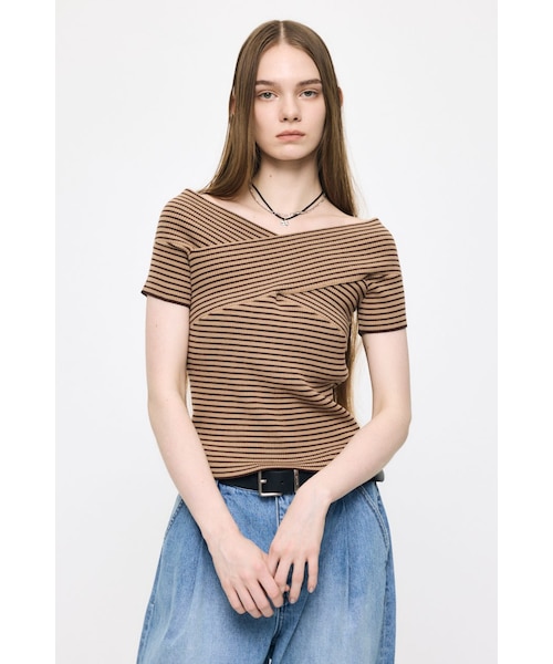 CROSS OFF SHOULDER トップス｜マウジーの通販｜&mall（アンドモール