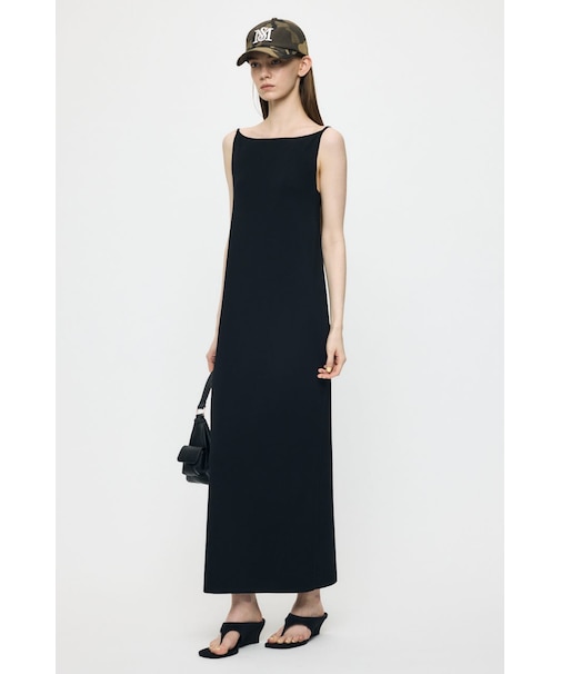 BACKLESS KNIT ドレス