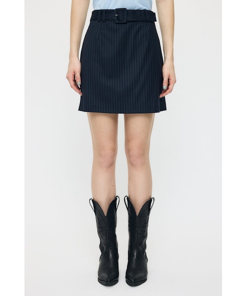 CLASSIC BELTED MINI スカート