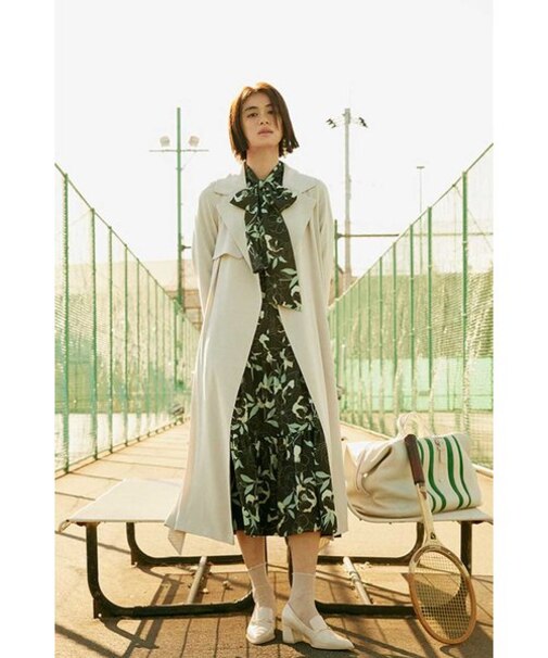 ＃レディーライトトレンチコート