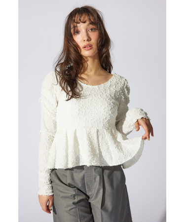 カットレースペプラムトップス