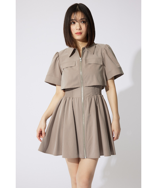 岡崎紗絵さん着用アイテム】バストフレアミニワンピース