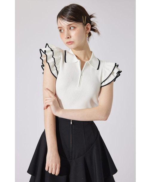 ハーフジップフリルショルダーニットトップス