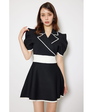 テーラードカラーミニフレアニットワンピース