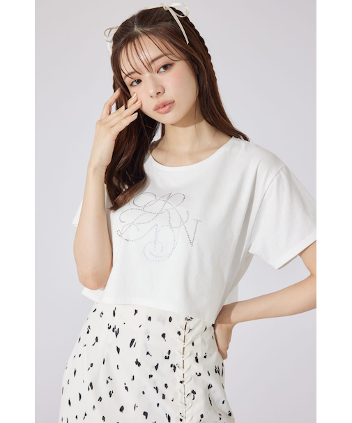 【AKB48 千葉恵里さん着用】ラインストーンロゴTシャツ