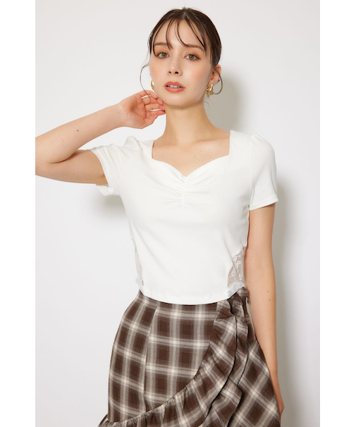 レースカッティングタイトトップス