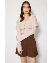 ショルダーフェイクファービジューニットトップス