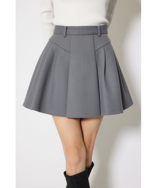 ボンディングストラクチャーミニスコートショートパンツ