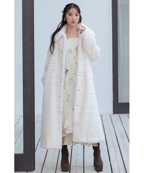 ニュアンスラインフェイクファーコート