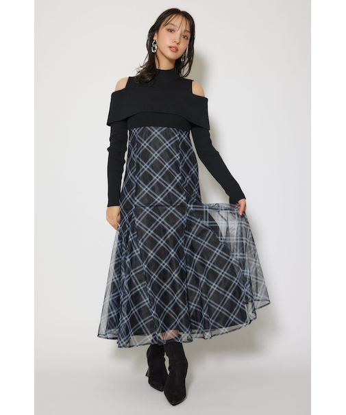 ドッキングオフショルニットフレアワンピース