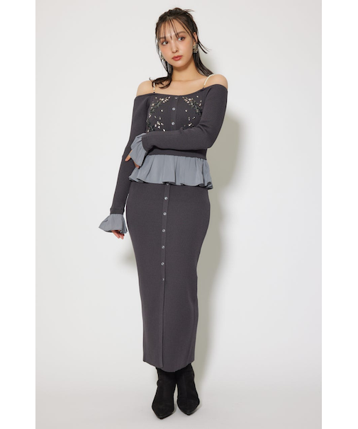 2WAYビジューフラワーオフショルタイトニットワンピース