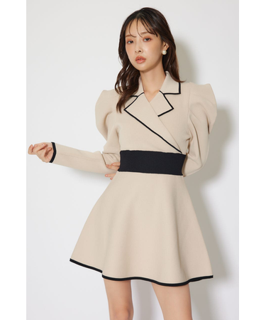 テーラードカラーミニフレアニットワンピース