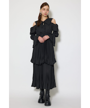 BIGカラープリーツフレアワンピース