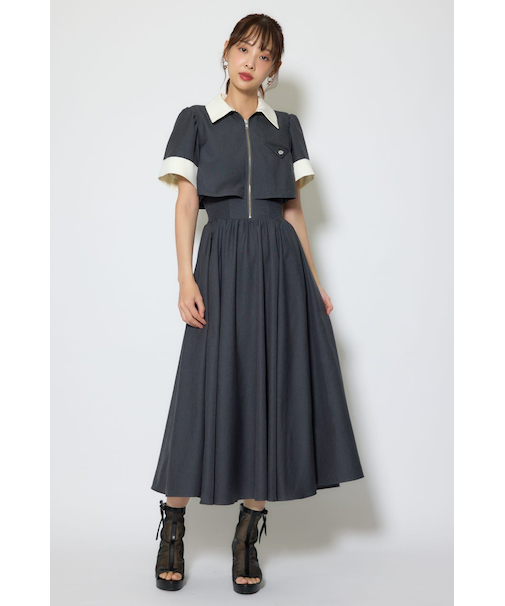 バストディティールフレアワンピース