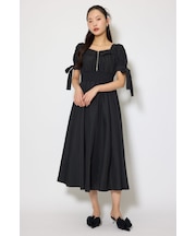 リボンスリーブフレアワンピース