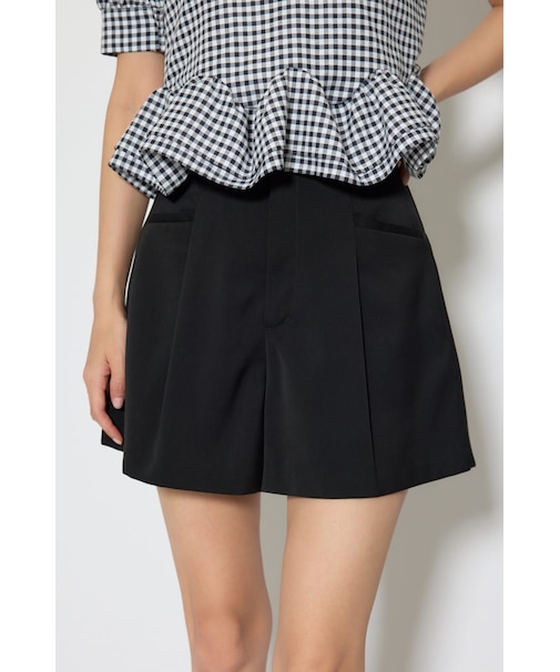 ベルト付きセンタープレスショートパンツ