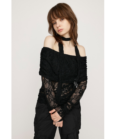 OFF SHOULDER CUT LACE トップス