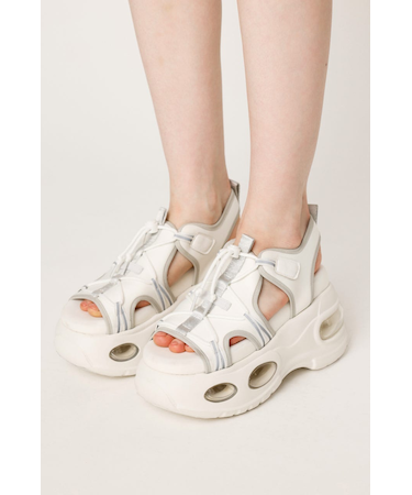 AIR VOLUME SOLE TECH サンダル
