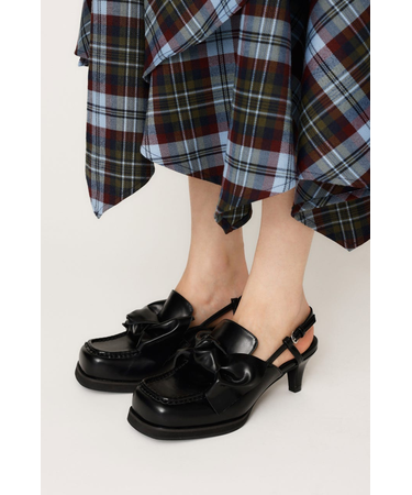 RIBBON HEELED LOAFERS