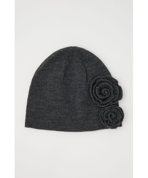 FLOWER MOTIF KNIT BEANIE
