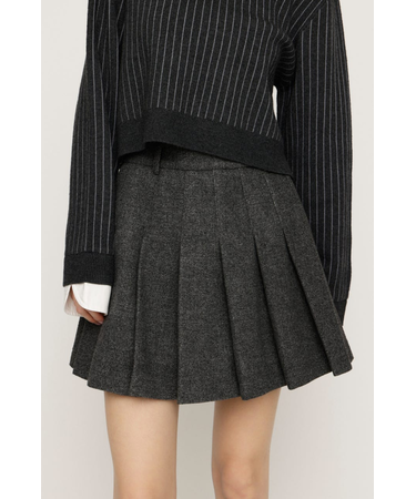 PLEATS ショートスカート