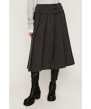 KNITTING PLEATS スカート