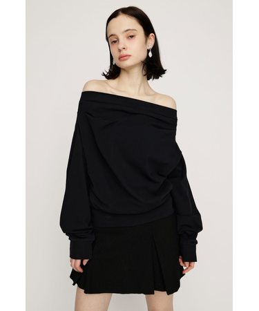 TUCKED OFFSHOULDER トップス