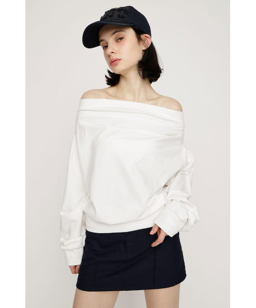 TUCKED OFFSHOULDER トップス