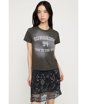 SPRAY OVER LOGO Tシャツ