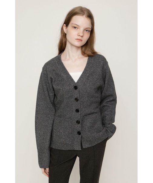 V NECK BUTTON カーディガン