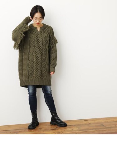 フリンジケーブルニットワンピース