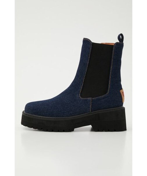 SIDE GORE SHORT BOOTS 2