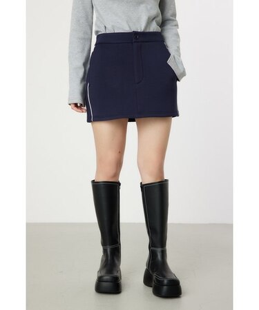 ラインミニスカート