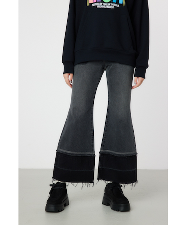 フレアデニムパンツ