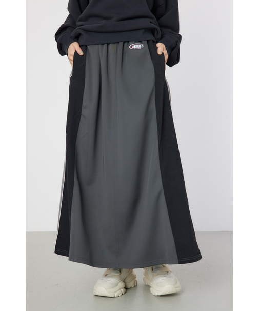 ナイロン×ジャージスカート