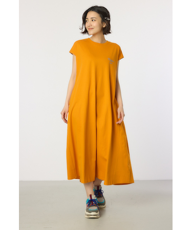 配色ステッチノースリーブワンピース