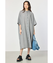 バンドカラールーズワンピース