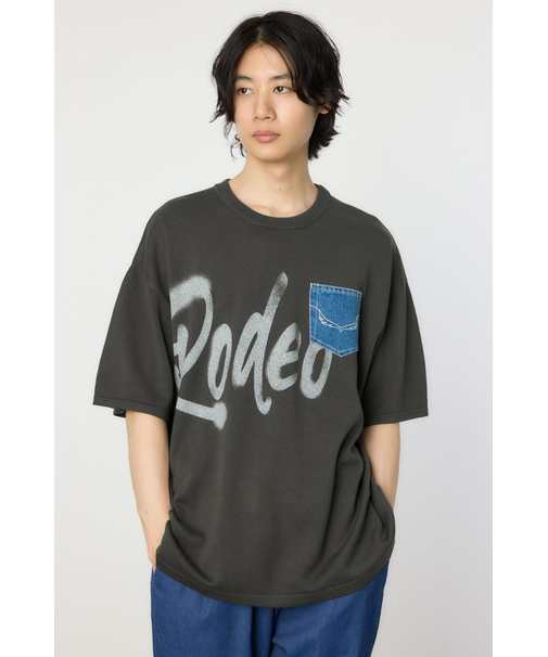 メンズスプレーロゴニットトップス