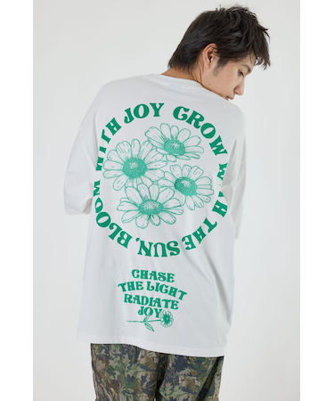 サークルフラワーTシャツ
