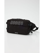 ロゴボディーバッグ