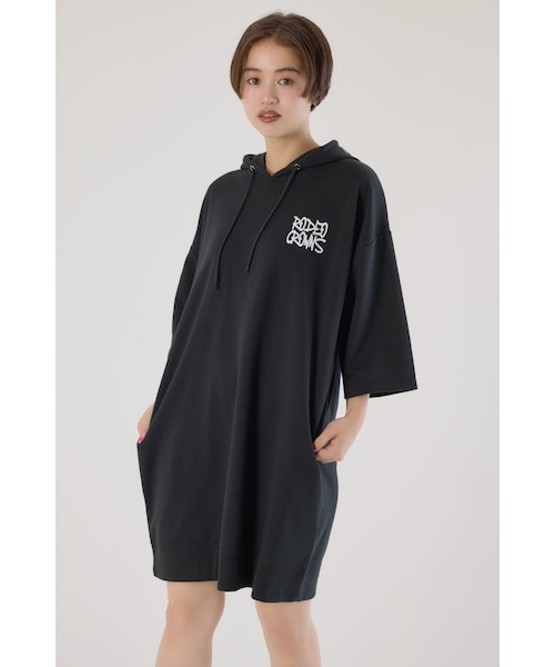 Right shoulder LOGOパーカーワンピース｜ロデオクラウンズ／ロデオ